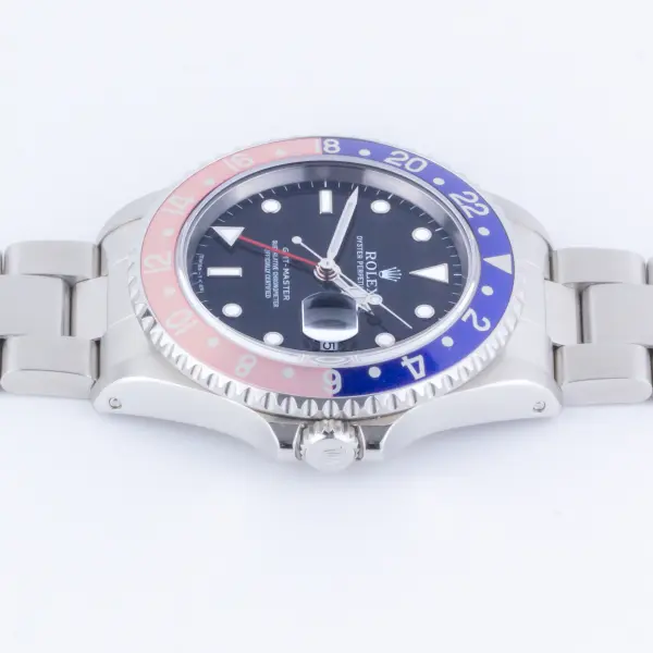 Rolex GMT-Master 16700
