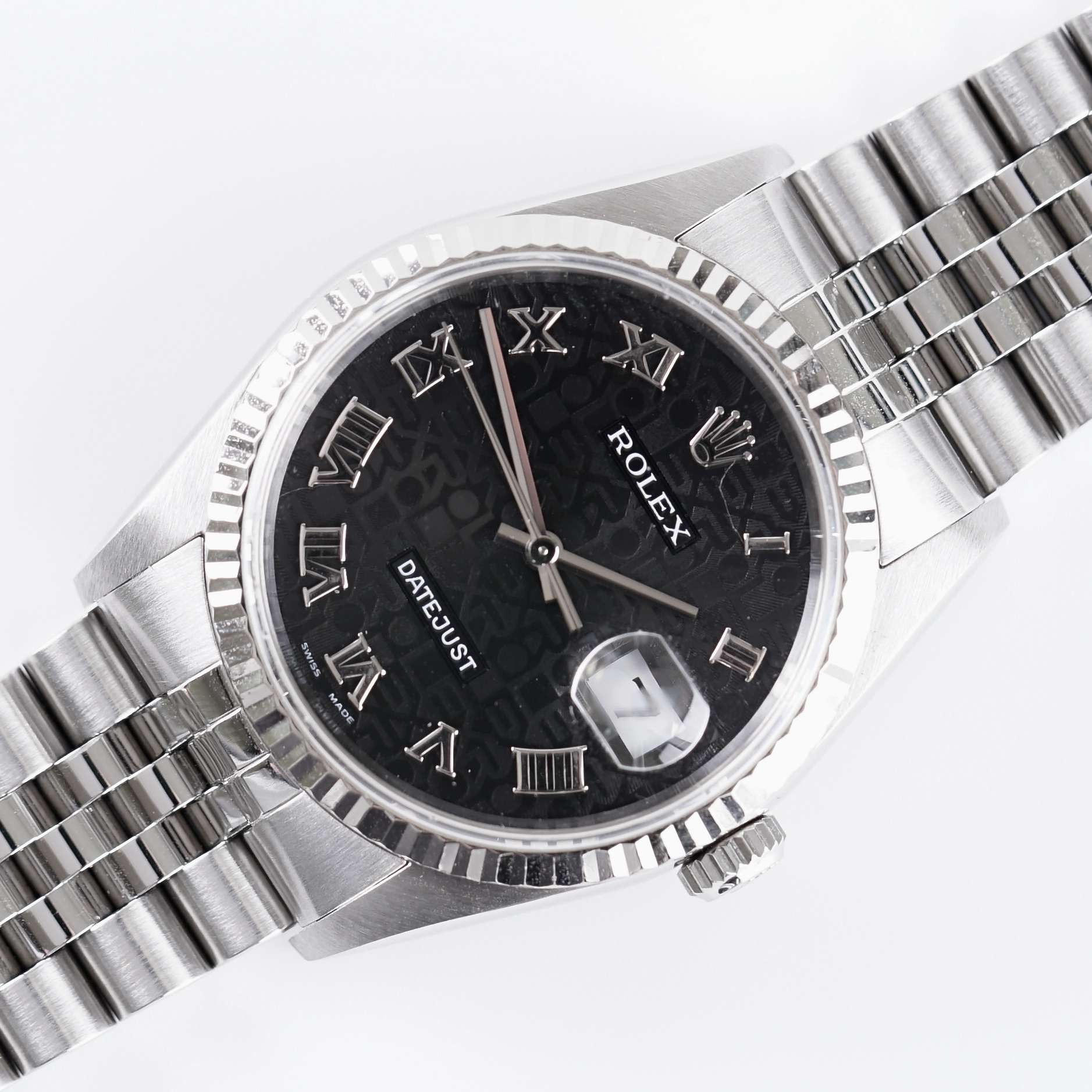 rolex-oyster-perpetual-datejust-black-logo-16234-2002