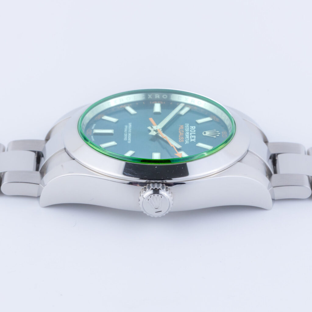 Rolex Milgauss Blue 116400GV 2021 (Volledige Set) 14 Rolex Milgauss 116400GV