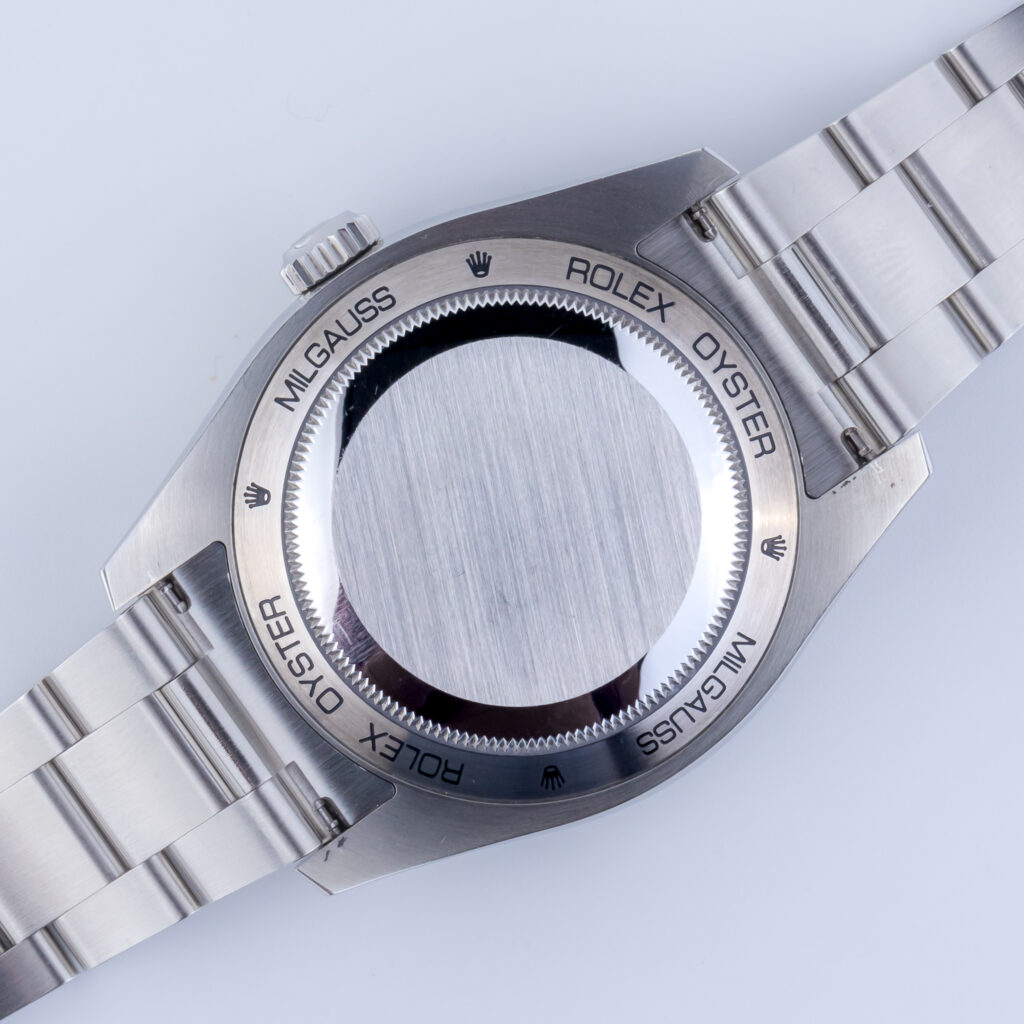 Rolex Milgauss Blue 116400GV 2021 (Volledige Set) 11 Rolex Milgauss 116400GV