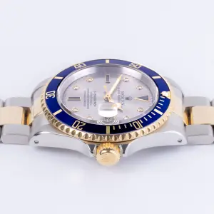 rolex-submariner-16613-serti
