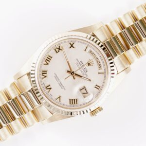 rolex-oyster-perpetual-day-date-pyramid-roman-18238-1995