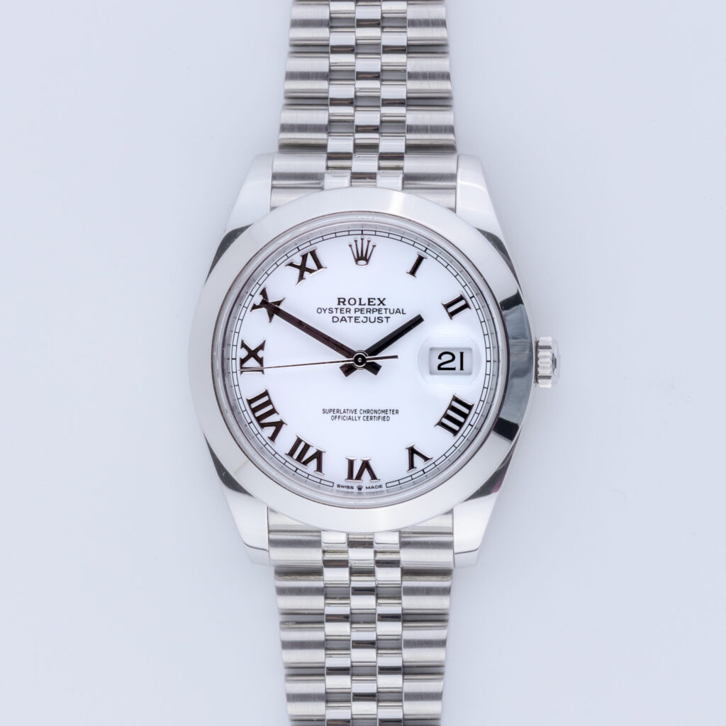 Rolex Datejust 41 White Roman 126300 2022 (Full Set) 10 Rolex Datejust 126300