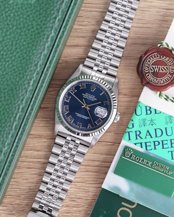 97E9E6FC A27F 4E60 9F65 C45F73EAB918 1 201 a scaled Langedyk Vintage Watches