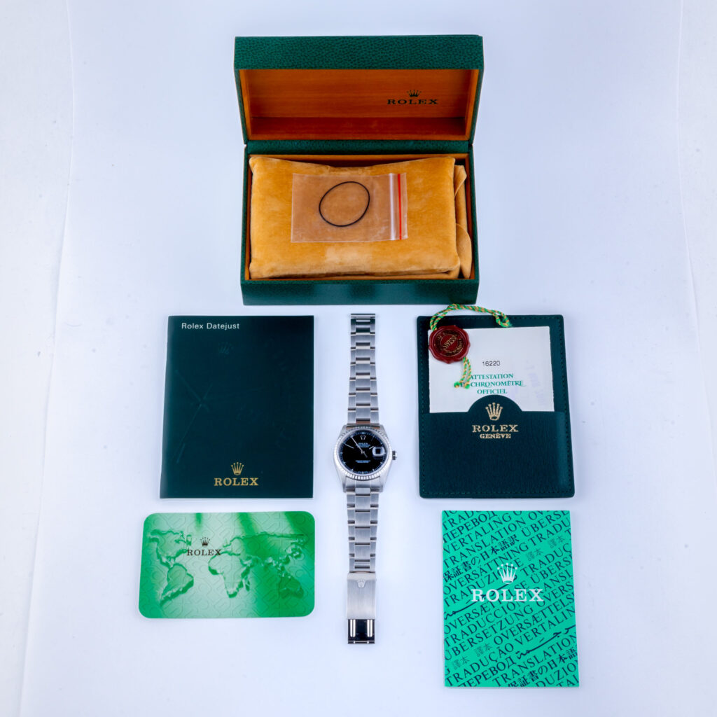 Rolex Oyster Perpetual Datejust Black 16220 1999 (Full Set) 15 Rolex Datejust 16220