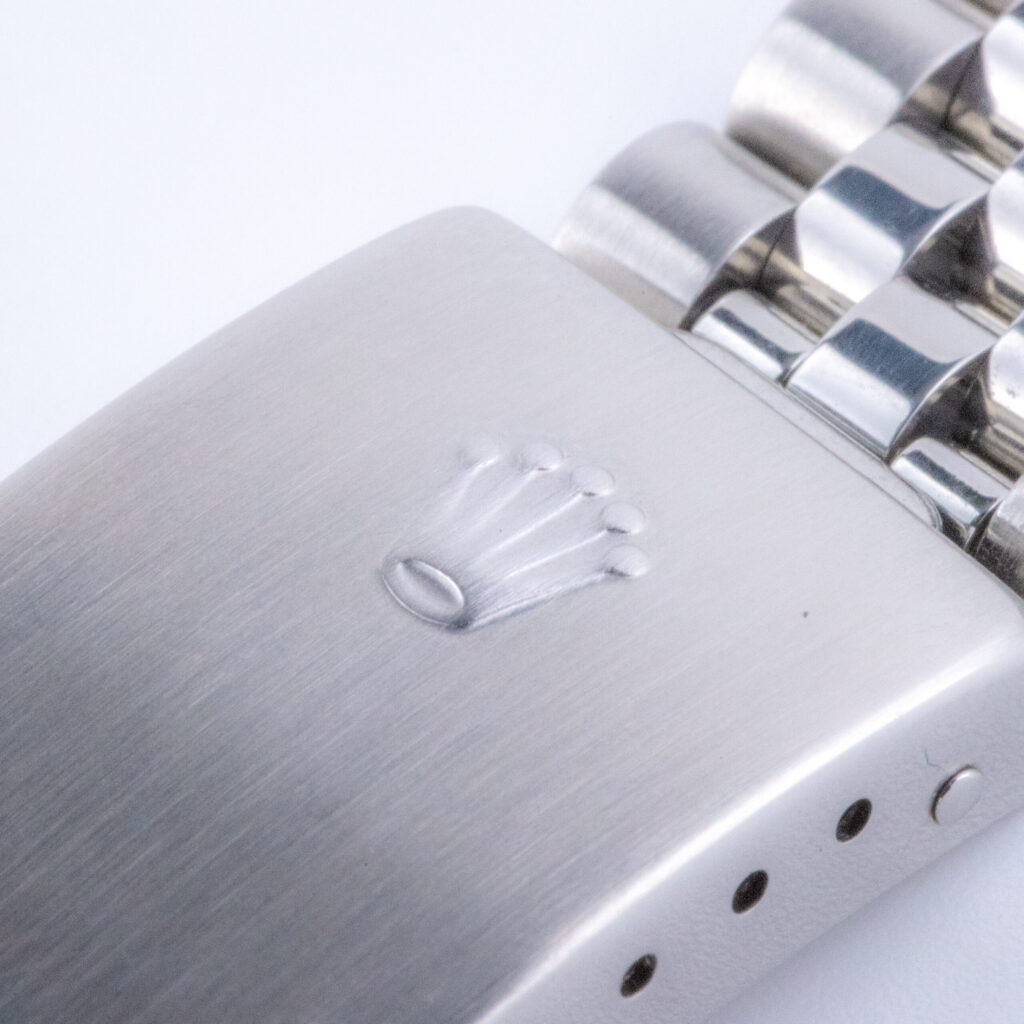 rolex-oyster-perpetual-datejust-mop-arabic-16234-2002