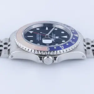 Rolex GMT-Master 16700