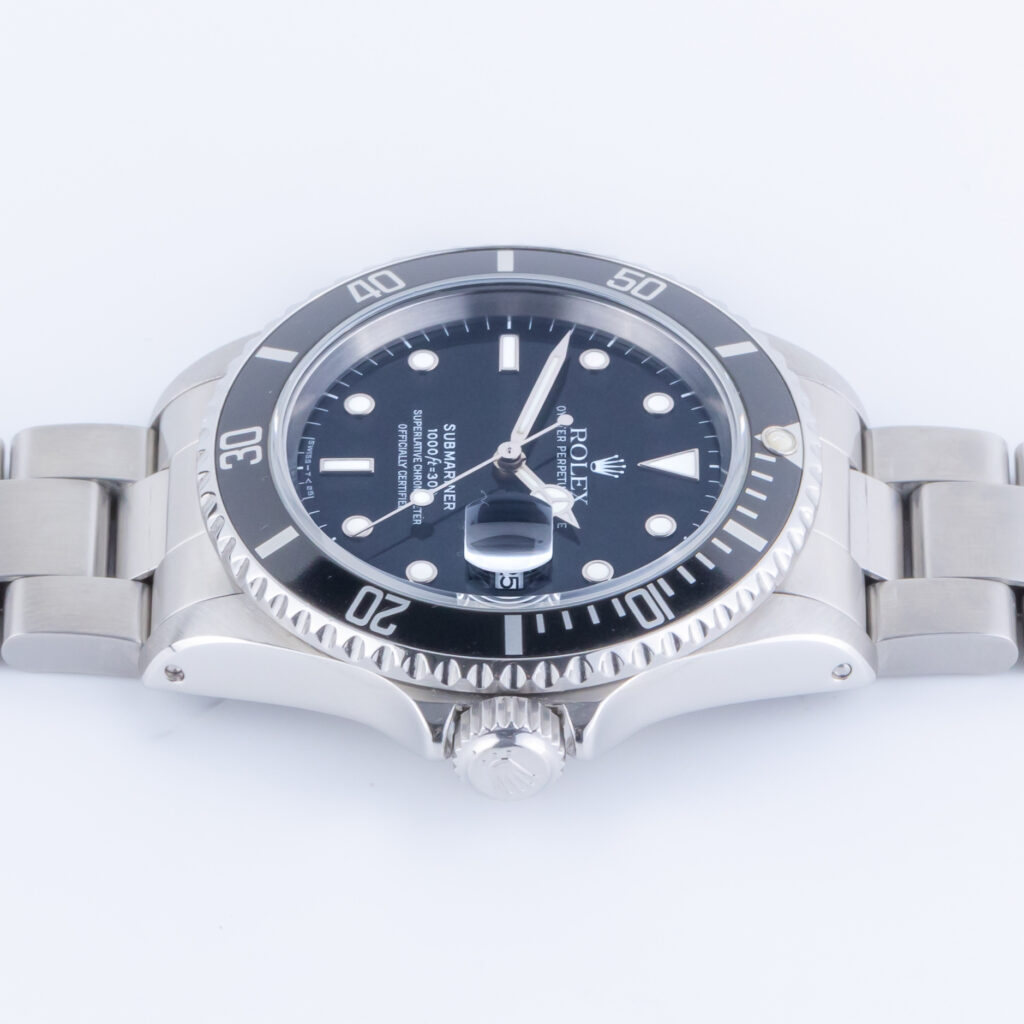 Rolex Submariner Date 16610 1996 (Full Set) 13 Rolex Submariner 16610