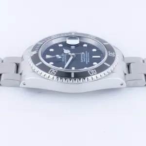 Rolex Submariner 16610