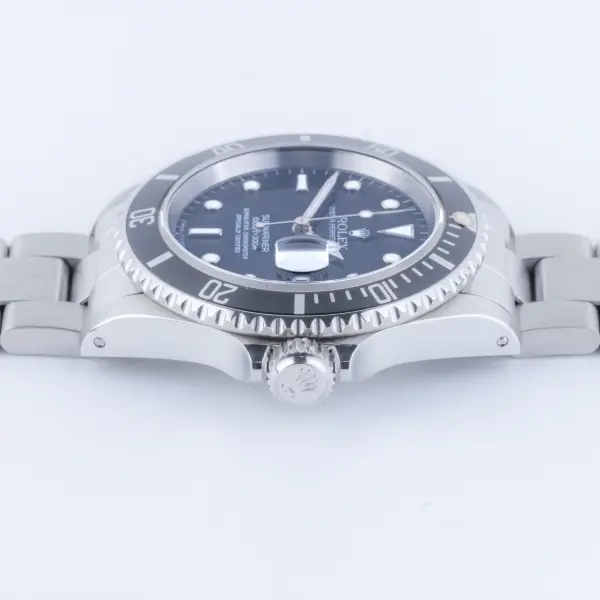 Rolex Submariner 16610