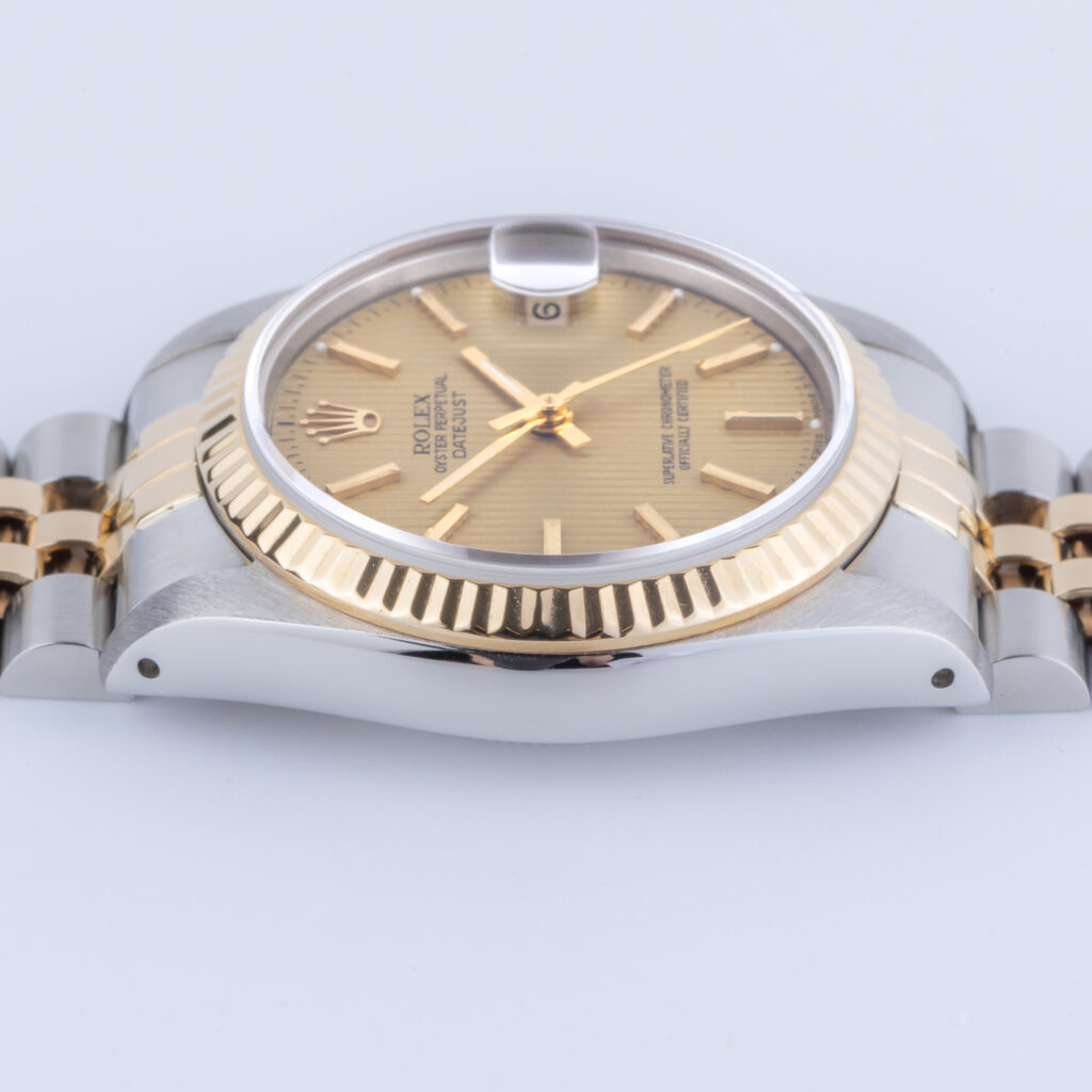 Rolex Oyster Perpetual Datejust Mid-Size Champagne Tapestry 68273 1989 (Volledige set) 11 Rolex Datejust 68273