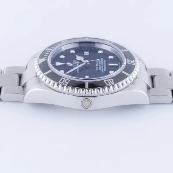 Rolex Sea-Dweller 16600