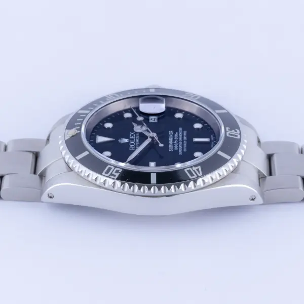Rolex Submariner 16610
