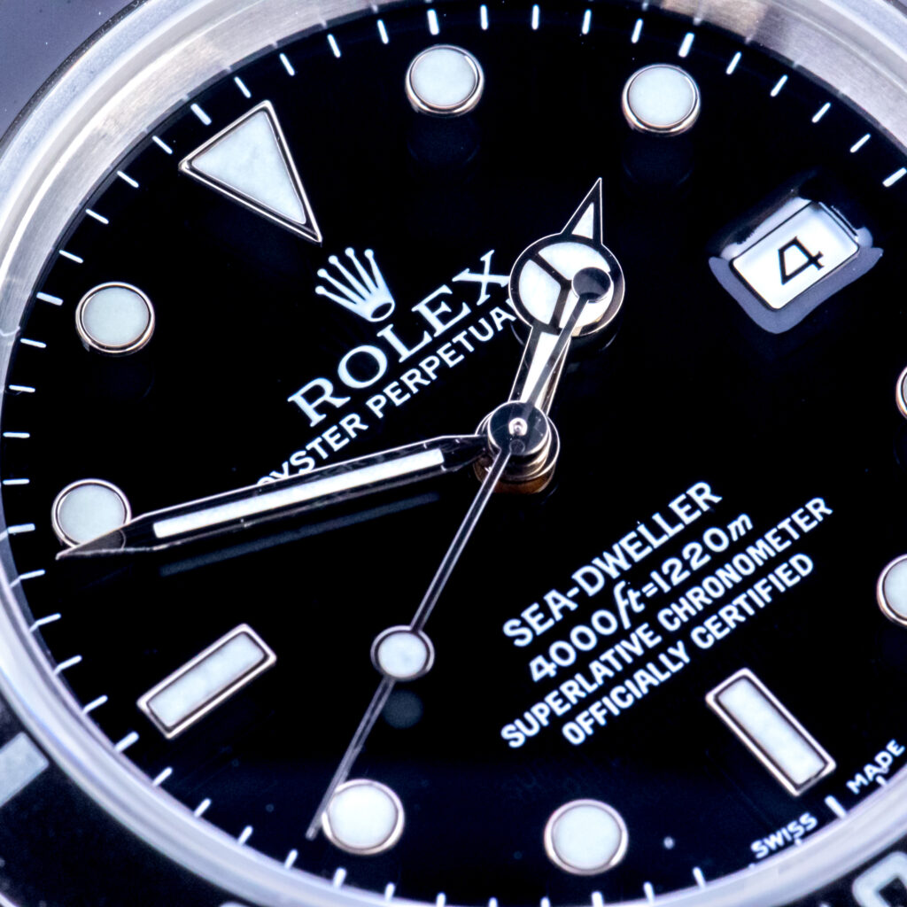 rolex-sea-dweller-16600-3