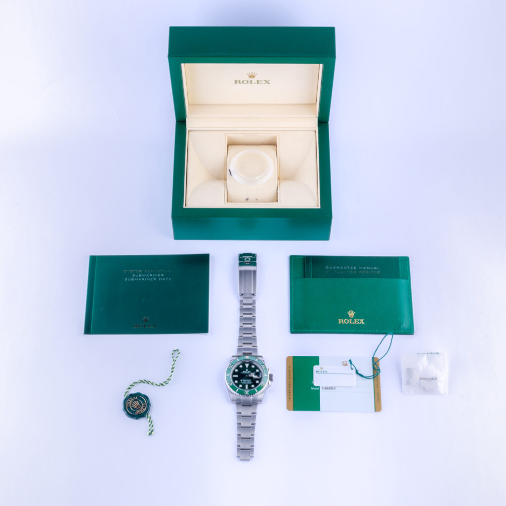 Rolex Submariner 116610LV Hulk 2018 (Full Set) 11 rolex-submariner-116610lv-2