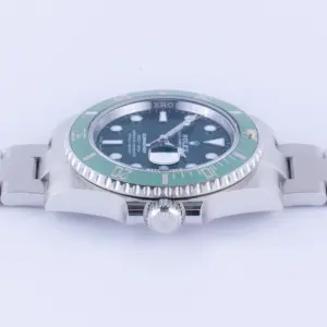 rolex-submariner-116610lv-2