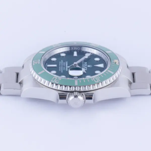 rolex-submariner-116610lv-2
