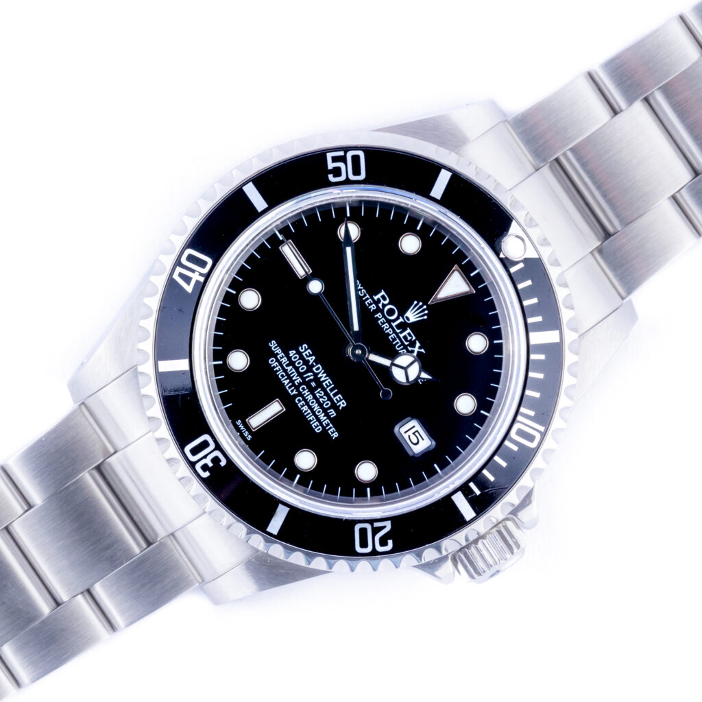 rolex-sea-dweller-16600-2