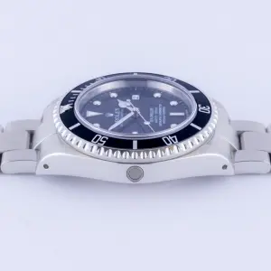 rolex-sea-dweller-16600-4