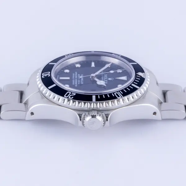 rolex-sea-dweller-16600-4
