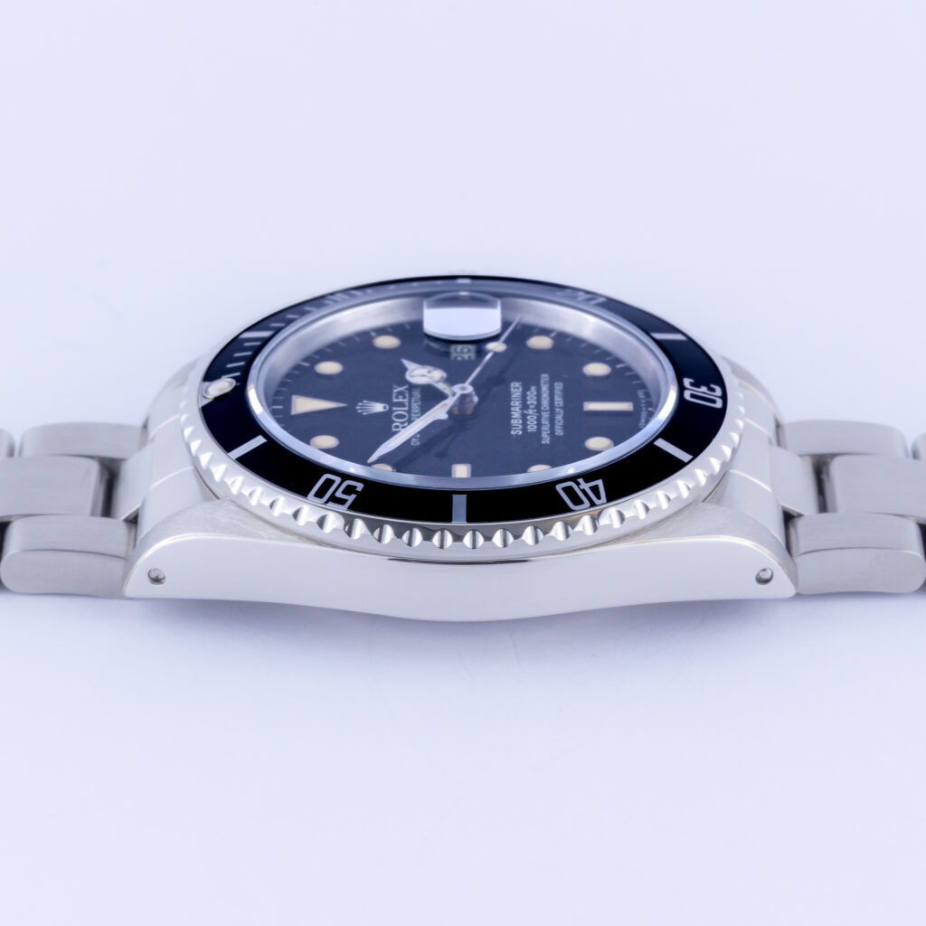 rolex-submariner-16800