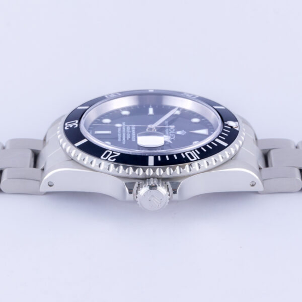 rolex-submariner-16610-8