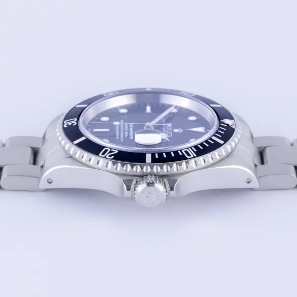rolex-submariner-16610-8