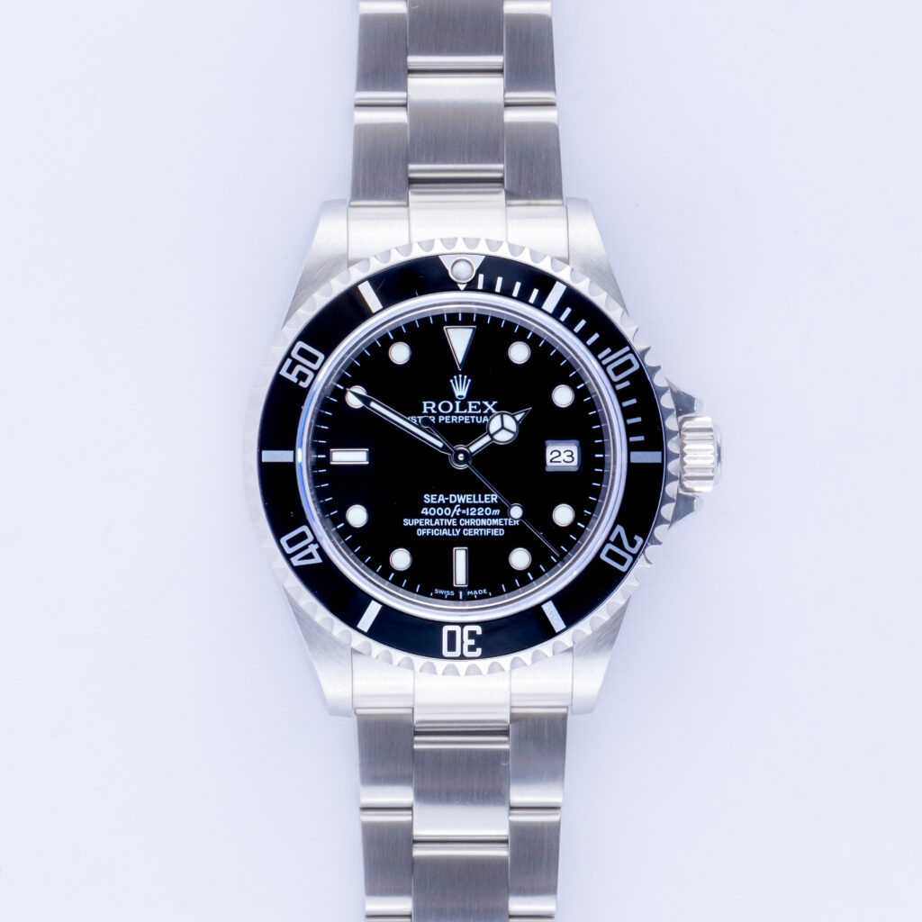 Rolex Sea-Dweller Black 16600 2006/2007 (Full Set) 10 rolex-sea-dweller-16600-5