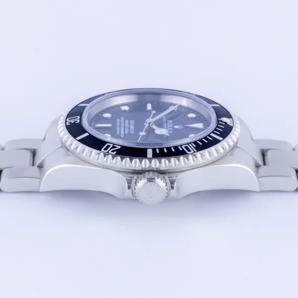 rolex-sea-dweller-16600-5