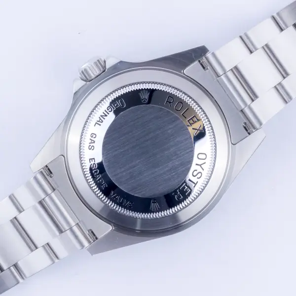 rolex-sea-dweller-16600-5