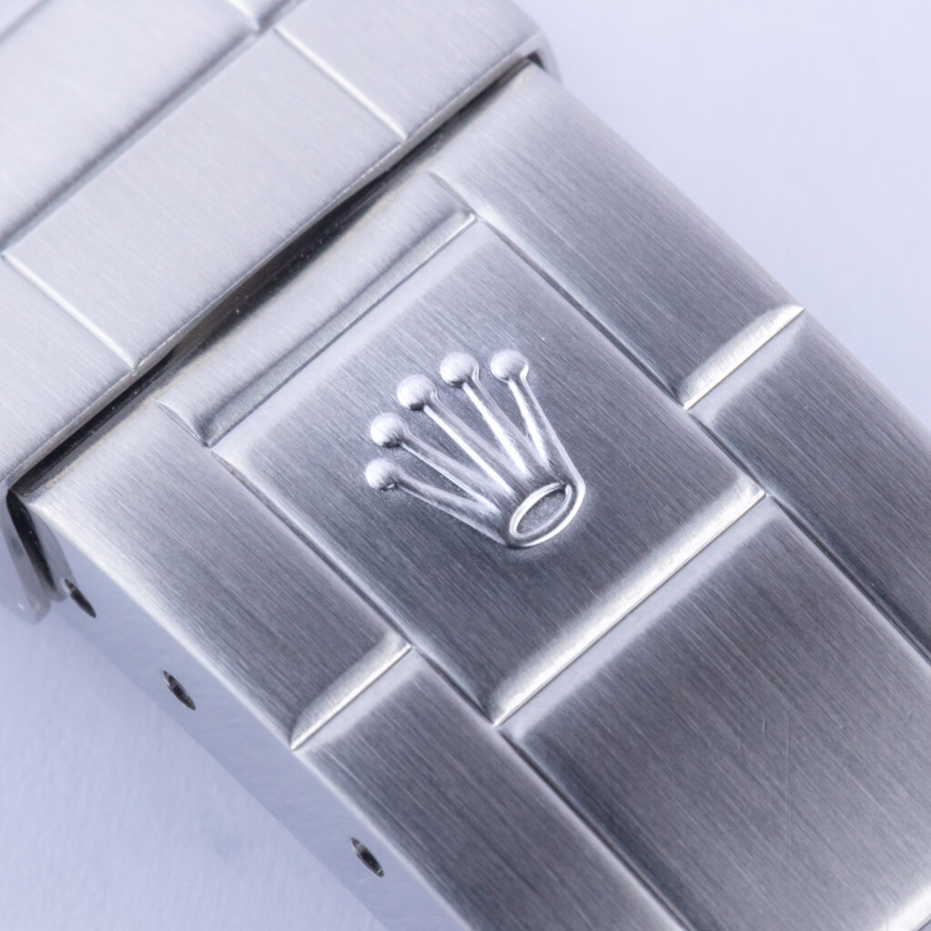 rolex-submariner-16610lv-3