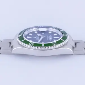 rolex-submariner-16610lv-3