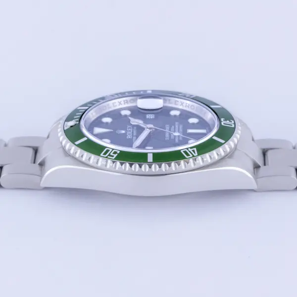 rolex-submariner-16610lv-3