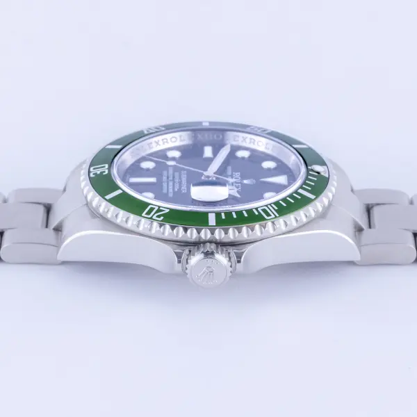 rolex-submariner-16610lv-3
