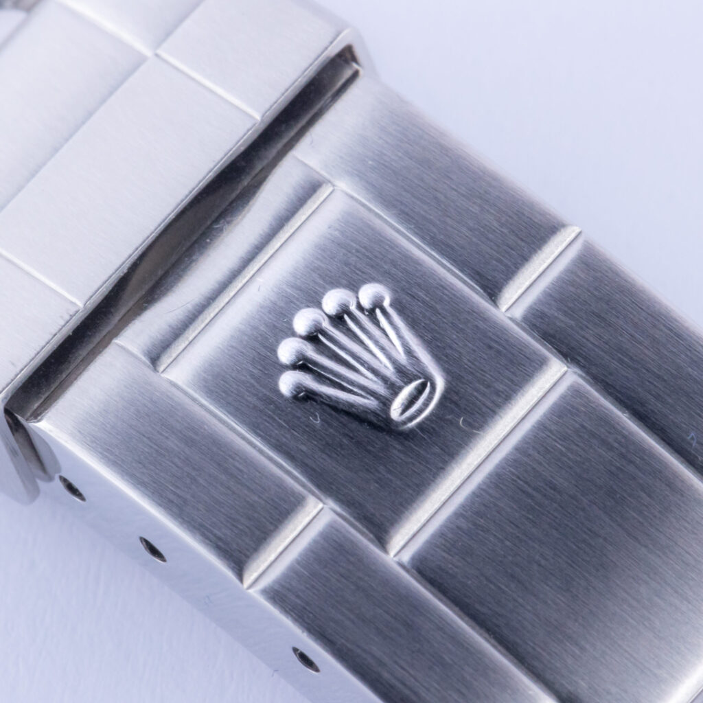 rolex-sea-dweller-16600-6