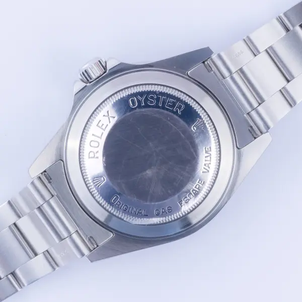 rolex-sea-dweller-16600-6