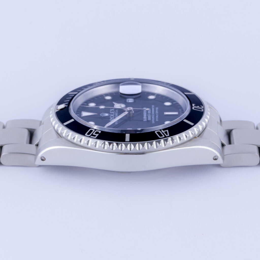 rolex-submariner-16610-11