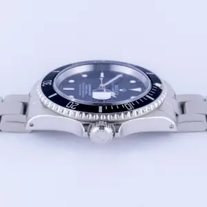 rolex-submariner-16610-11