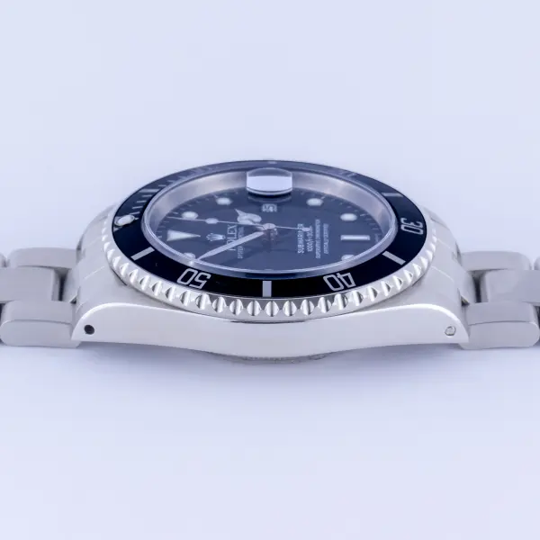 rolex-submariner-16610-10