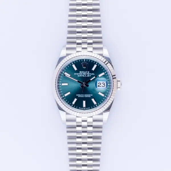 2E0B9097-1CG-3M-C.jpg
