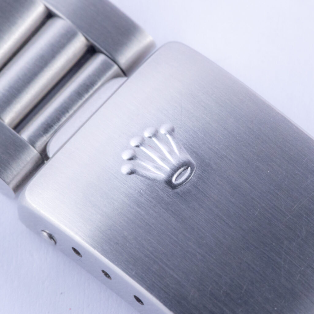 rolex-explorer-ii-16570-3