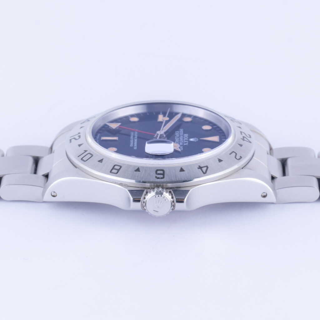 rolex-explorer-ii-16570-3