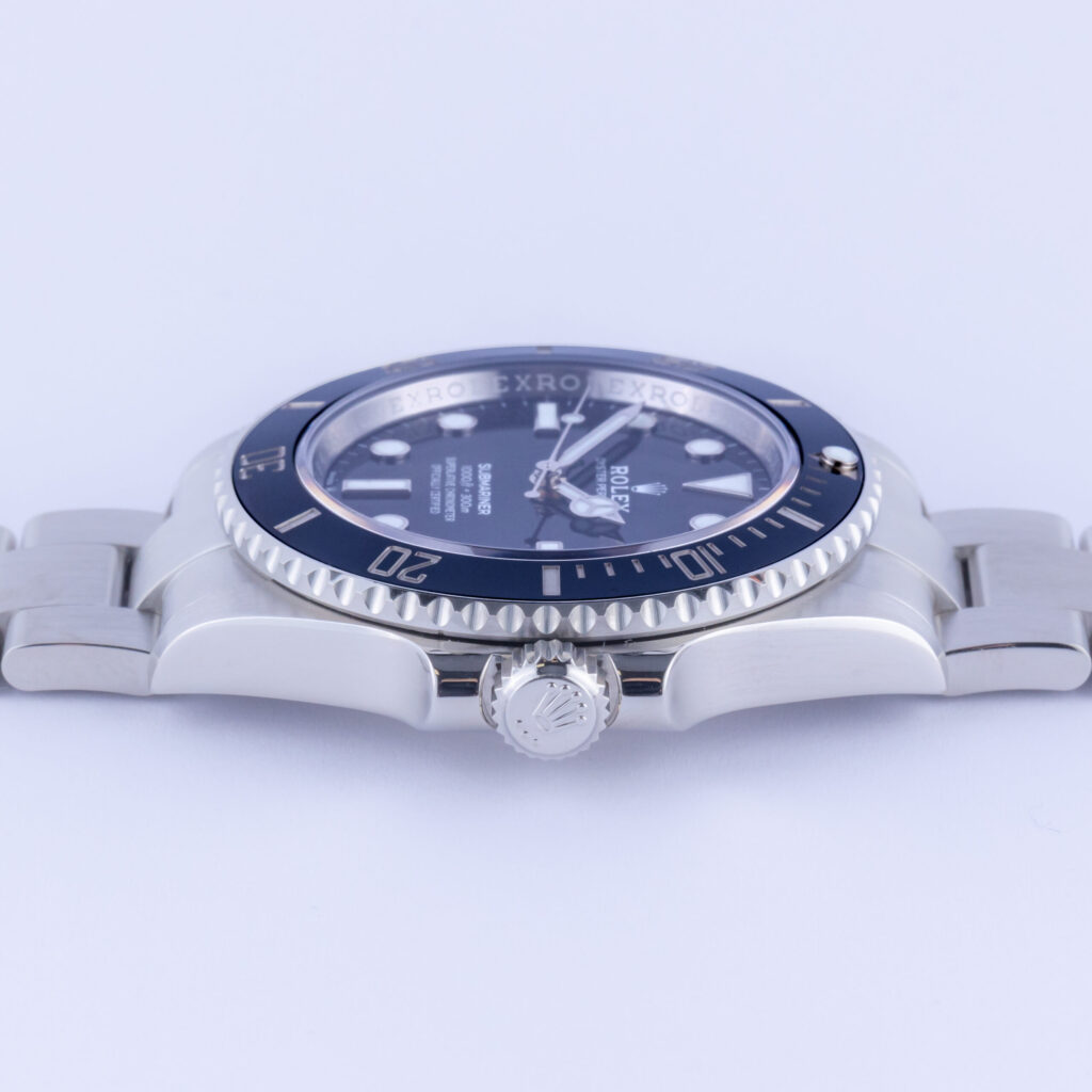 rolex-submariner-no-date-124060