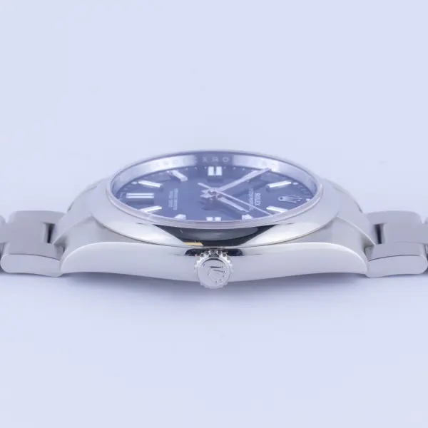 rolex-oyster-perpetual-124300-4