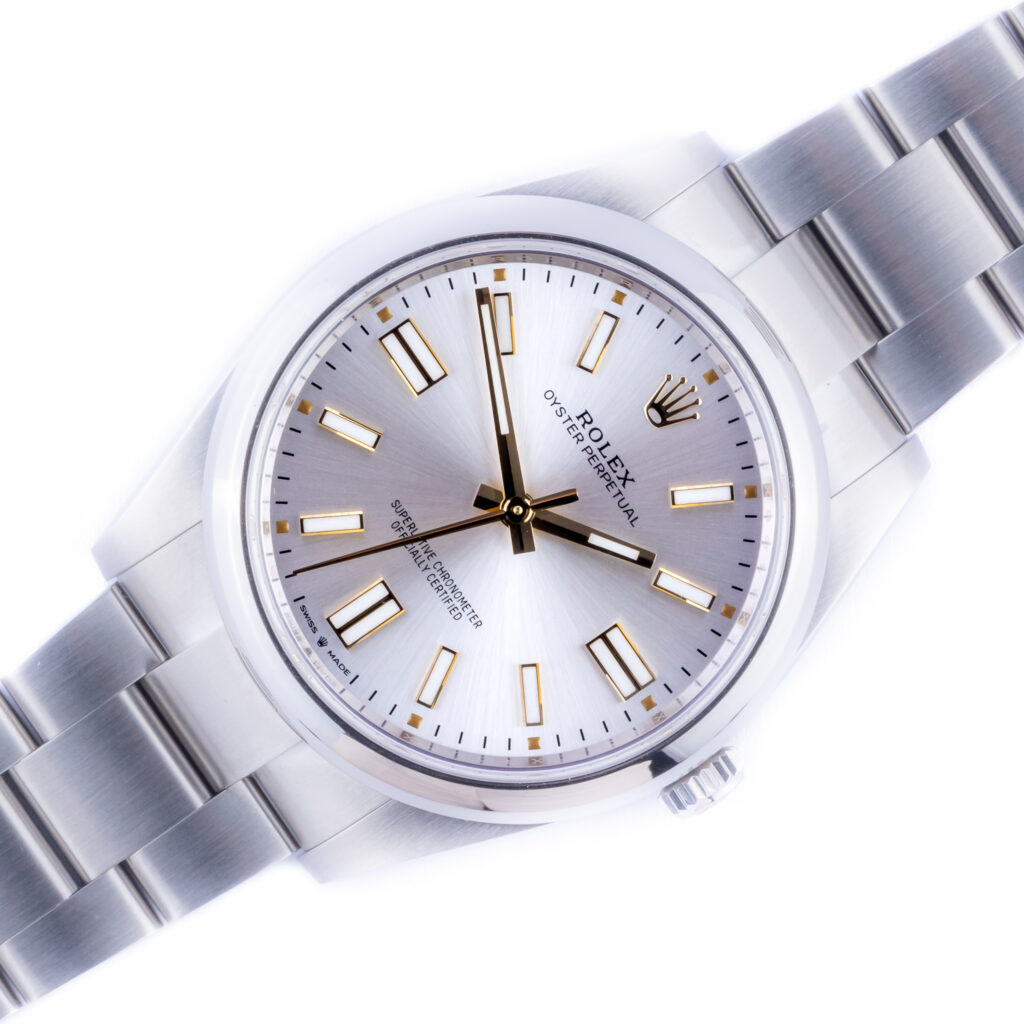 rolex-oyster-perpetual-124300-2