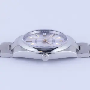 rolex-oyster-perpetual-124300-2