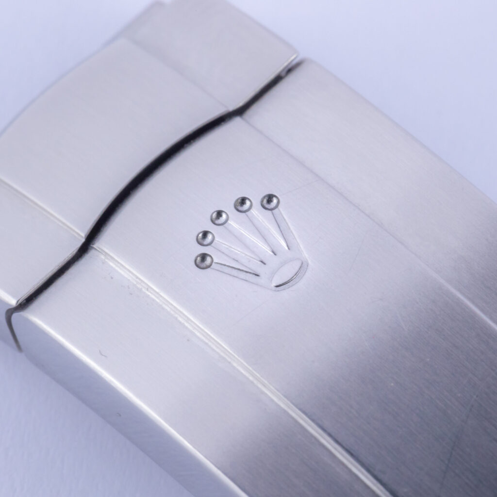 Rolex Oyster Perpetual Coral Red 124300 2021 (Full Set) 14 rolex-oyster-perpetual-124300-5