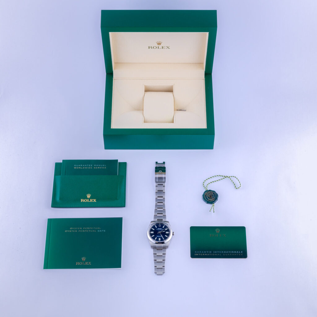 NEW Rolex Oyster Perpetual Blue 124300 2024 (Full Set) 15 rolex-oyster-perpetual-124300-4