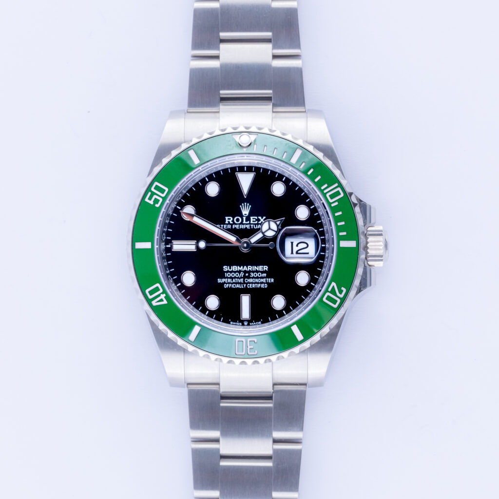 Rolex Submariner Starbucks 126610LV 2024 (Full Set) 10 rolex-submariner-126610lv