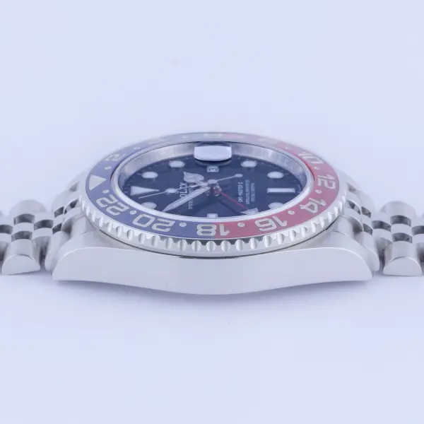 rolex-gmt-master-ii-126710blro-2